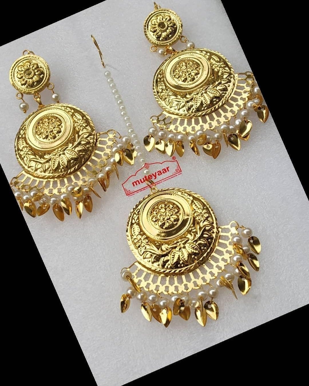Gold Polished Punjabi Earrings Tikka set J0490 1